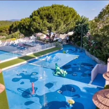 Mobil-home Climatise - Montana 4 Etoiles, Golfe De Saint-tropez مكان تخييم *
